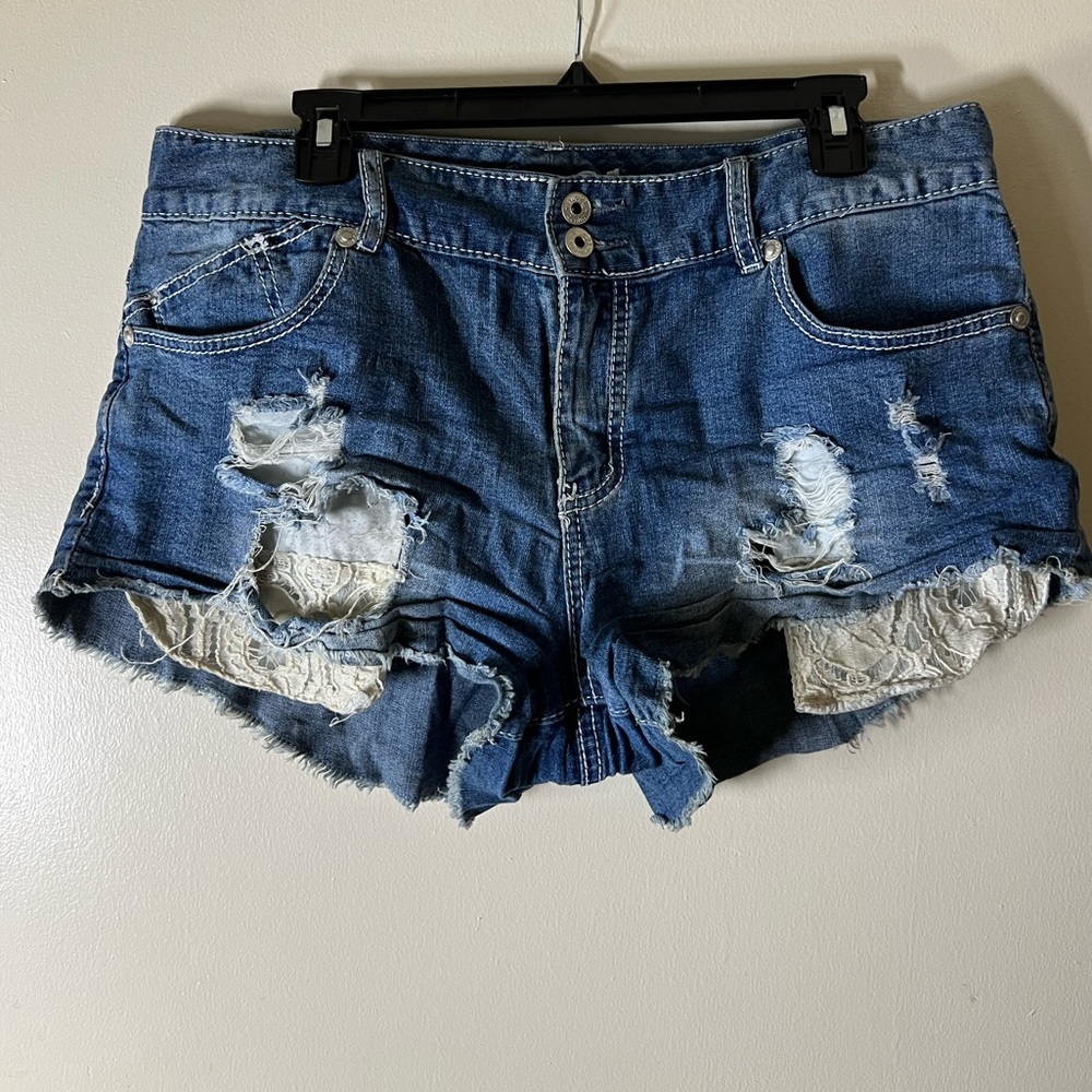 High waist denim shorts